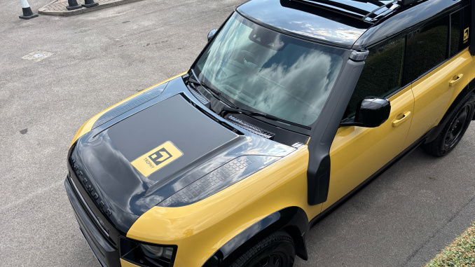 Land Rover Defender 3.0 D350 Trophy Edition Deep Sandglow 110 5dr Auto Diesel Estate - Image 56